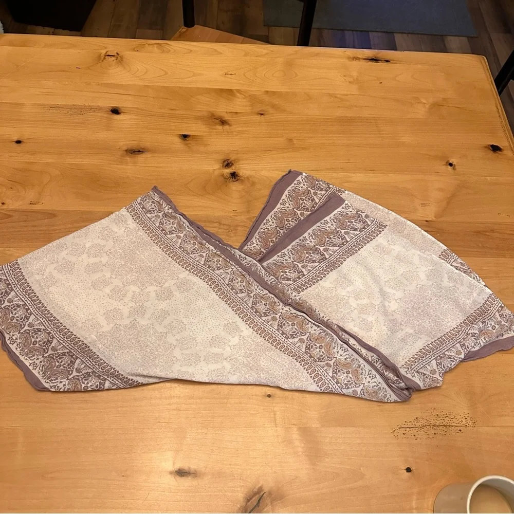 Rectangular Beige / Neutral toned Paisley Scarf